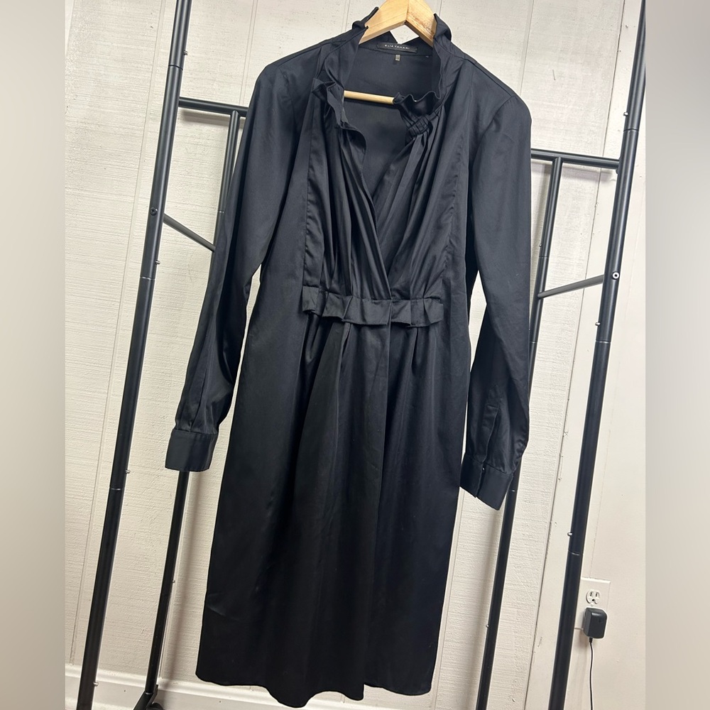 Elie Tahari Black Long Sleeve Pleated Waist Dress